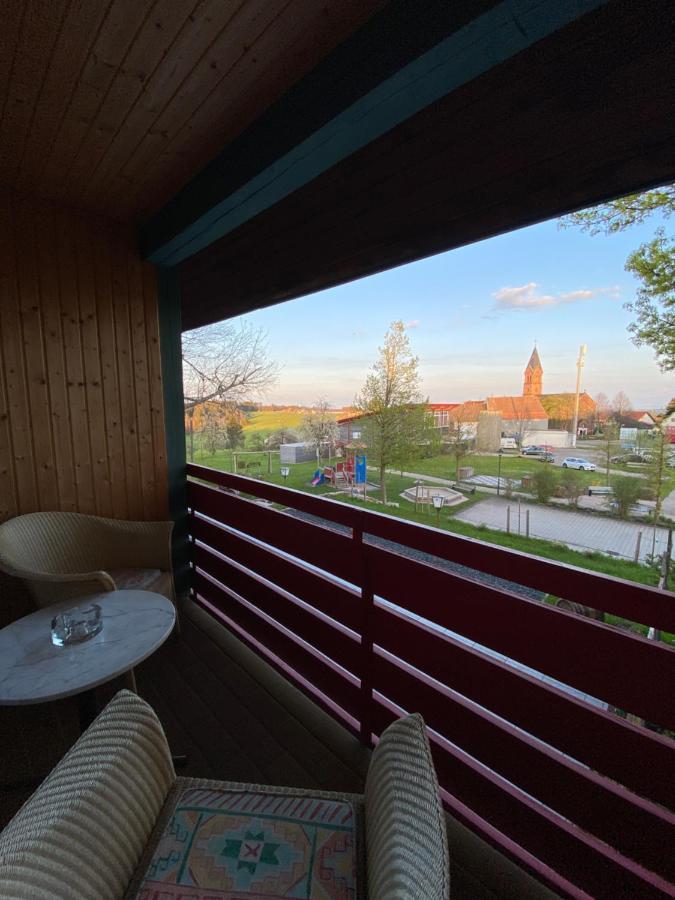 Doppelzimmer Mit Bad & Balkon Simmersfeld 外观 照片